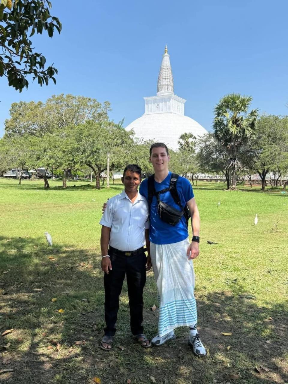 Feel Like Home Anuradhapura Eksteriør bilde